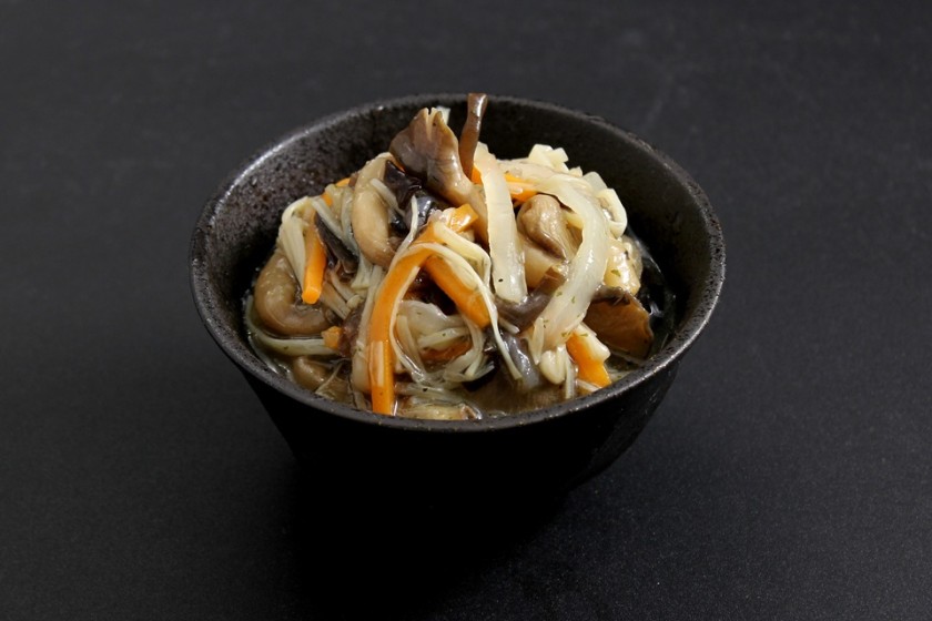 キノコのオイルマリネ