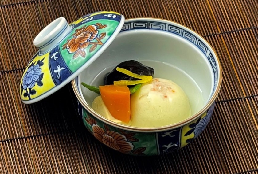 かに華やか万頭