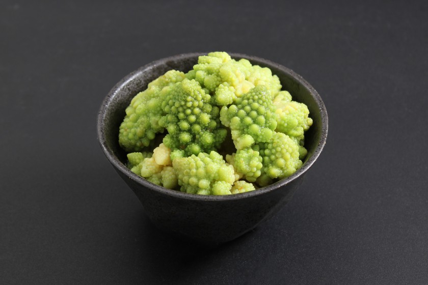 ロマネスコのブイヨン煮